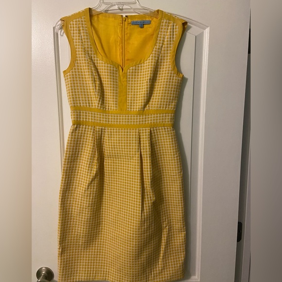 ANTONIO MELANI Dresses & Skirts - Antonio Melani dress